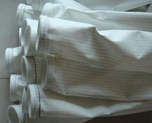 滌綸防靜電針刺過濾氈布袋